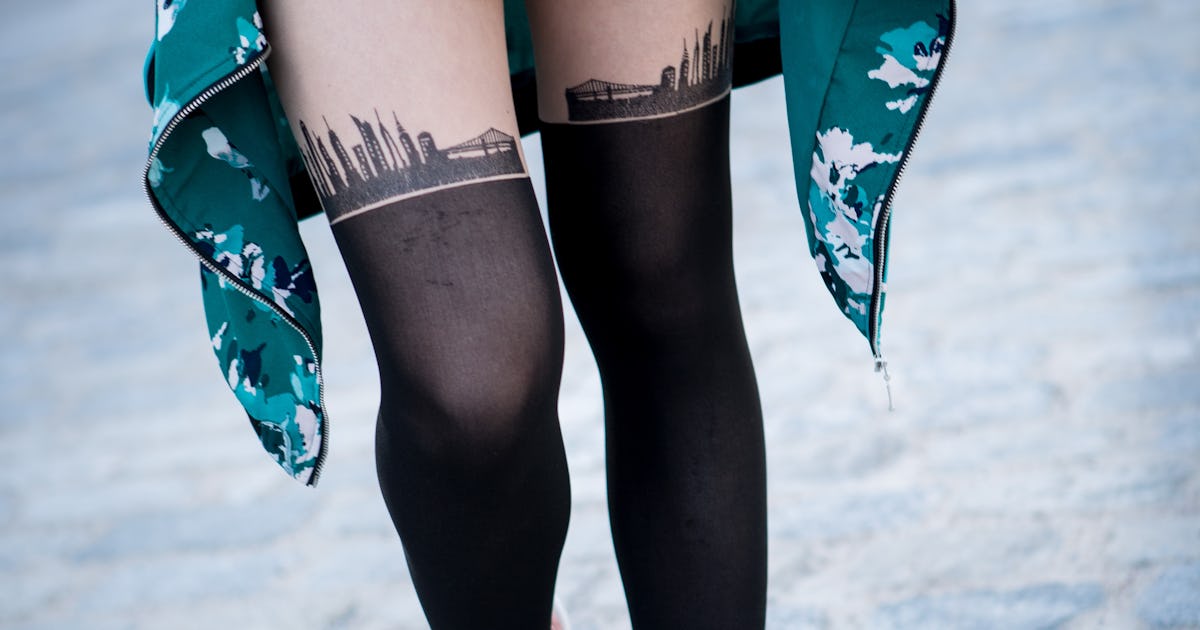 5 Super Tricks For Stopping A Run In Your Tights | Cafemom.com