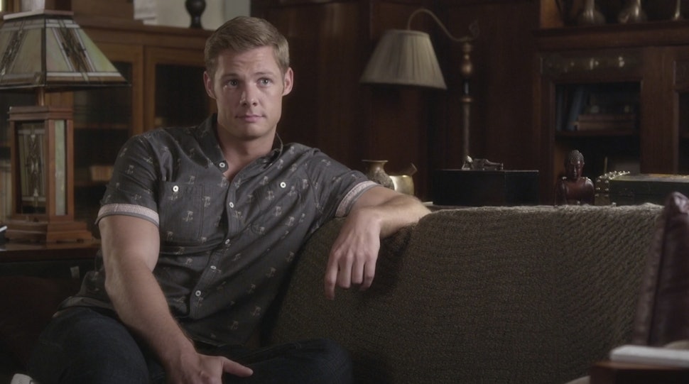 Where Is Andrew In 'Pretty Little Liars' Season 6 Premiere? He's The ...