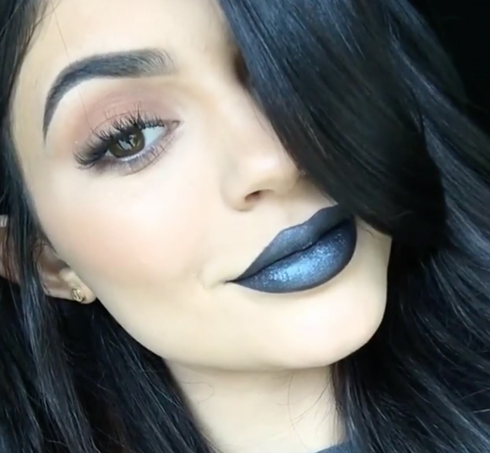 The One Reason Kylie Jenner's Majesty Black Matte Lipstick Is Her Best ...