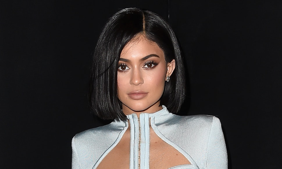 Is Kylie Jenner S Blonde Hair A Wig She Finally Went For The Real Is Kylie Jenner S Blonde Hair A Wig She Finally Went For The Real Deal Photos