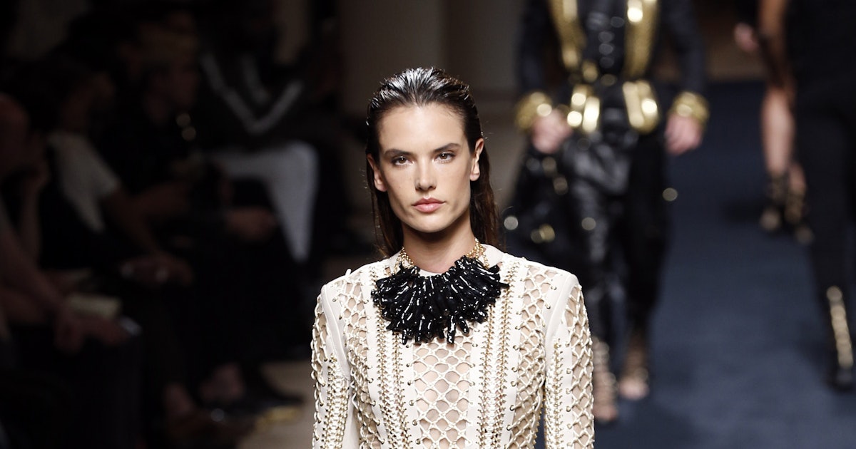 Alessandra Ambrosio Walked The Balmain Men's Show In Paris & Added Some ...