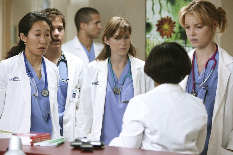 Things I noticed rewatching the 'Grey's Anatomy' pilot. 