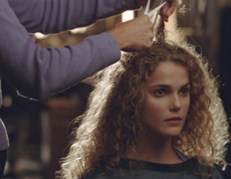 Keri Russell Discusses 'Felicity's Infamous Haircut That Got The Fandom All  Riled Up — VIDEO