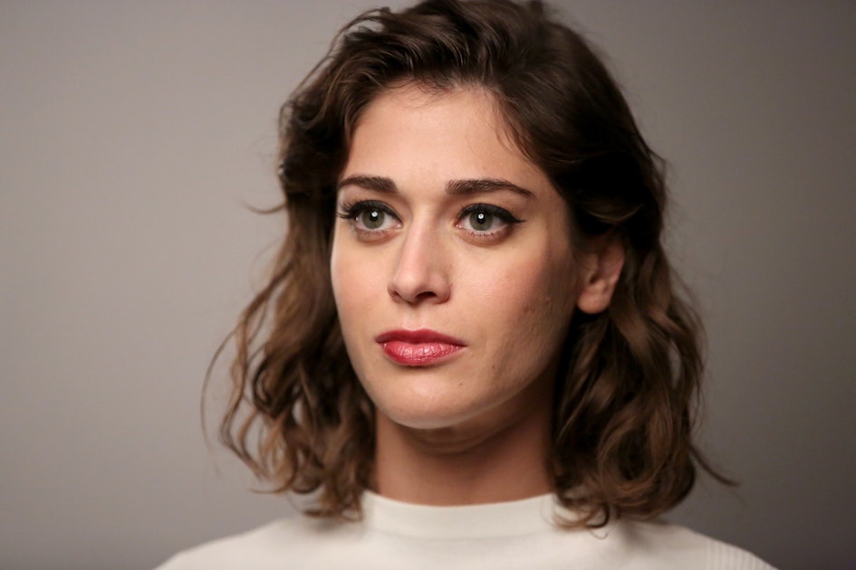 Is Lizzy Caplan Single The Masters Of Sex Star Is A Woman Of Mystery 