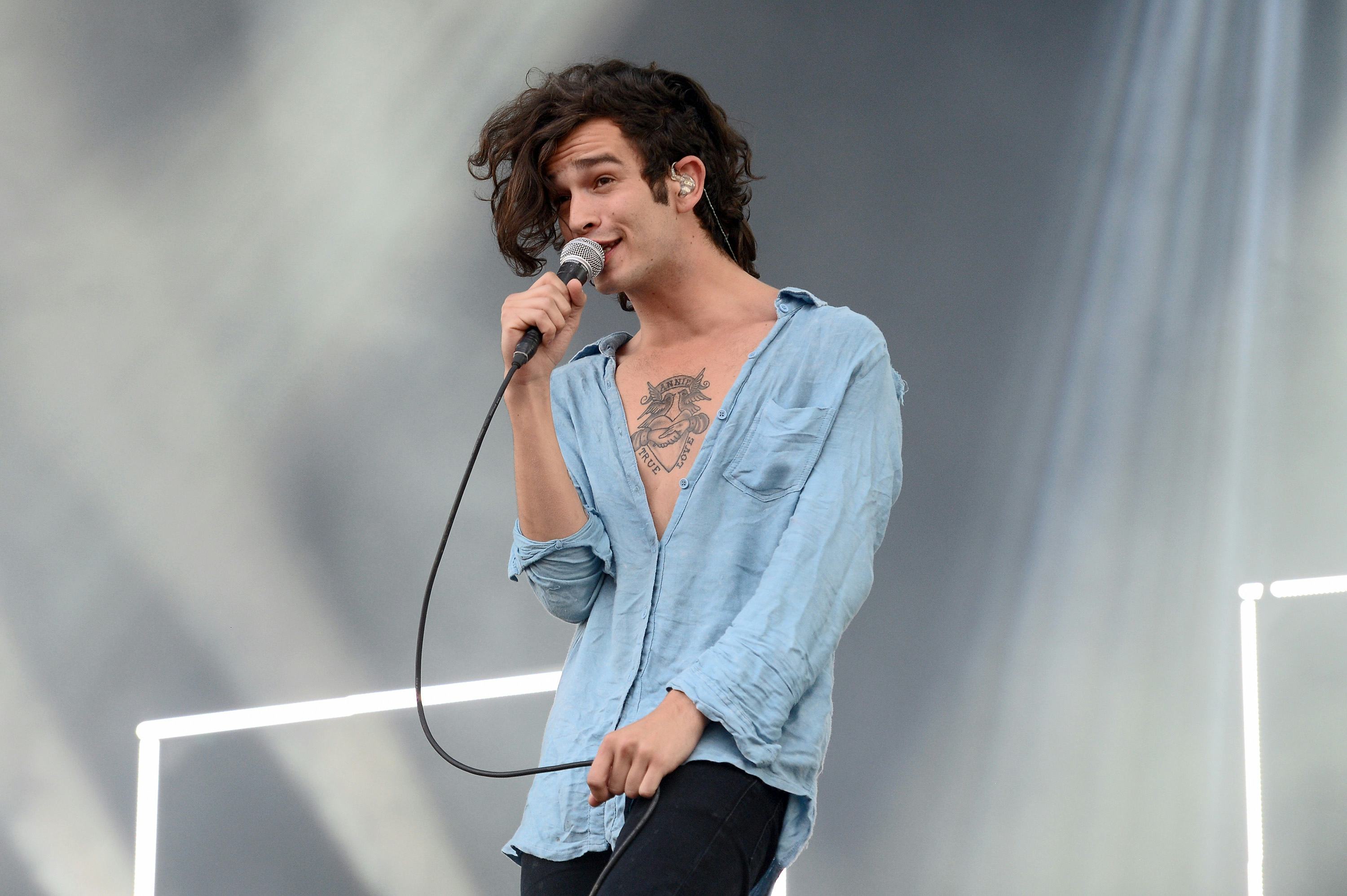 Matt Healy Addresses Taylor Swift Dating Rumors Doesn T Hold