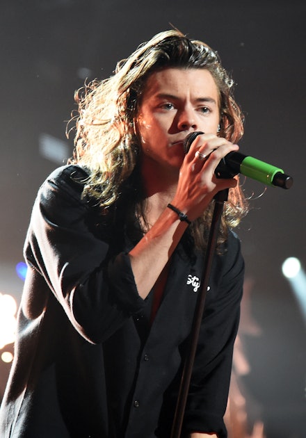 Photos Of Harry Styles' Haircut Without The Hat Are Finally Here & They ...