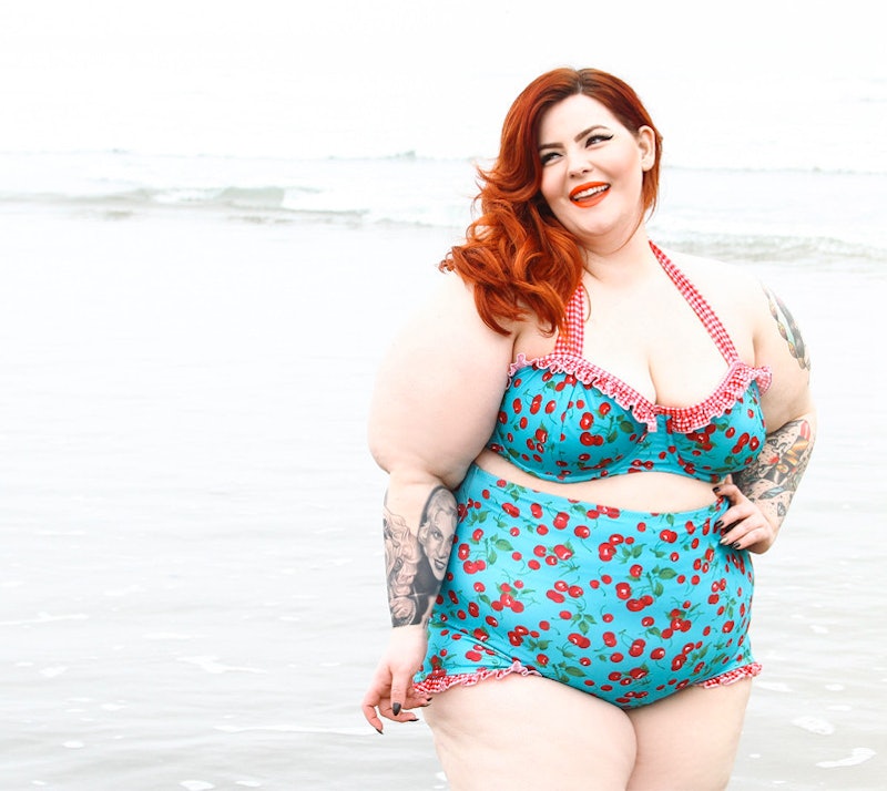 7 Sexy Swimsuits Sizes 4X And Up Because We Don't All Want To Wear