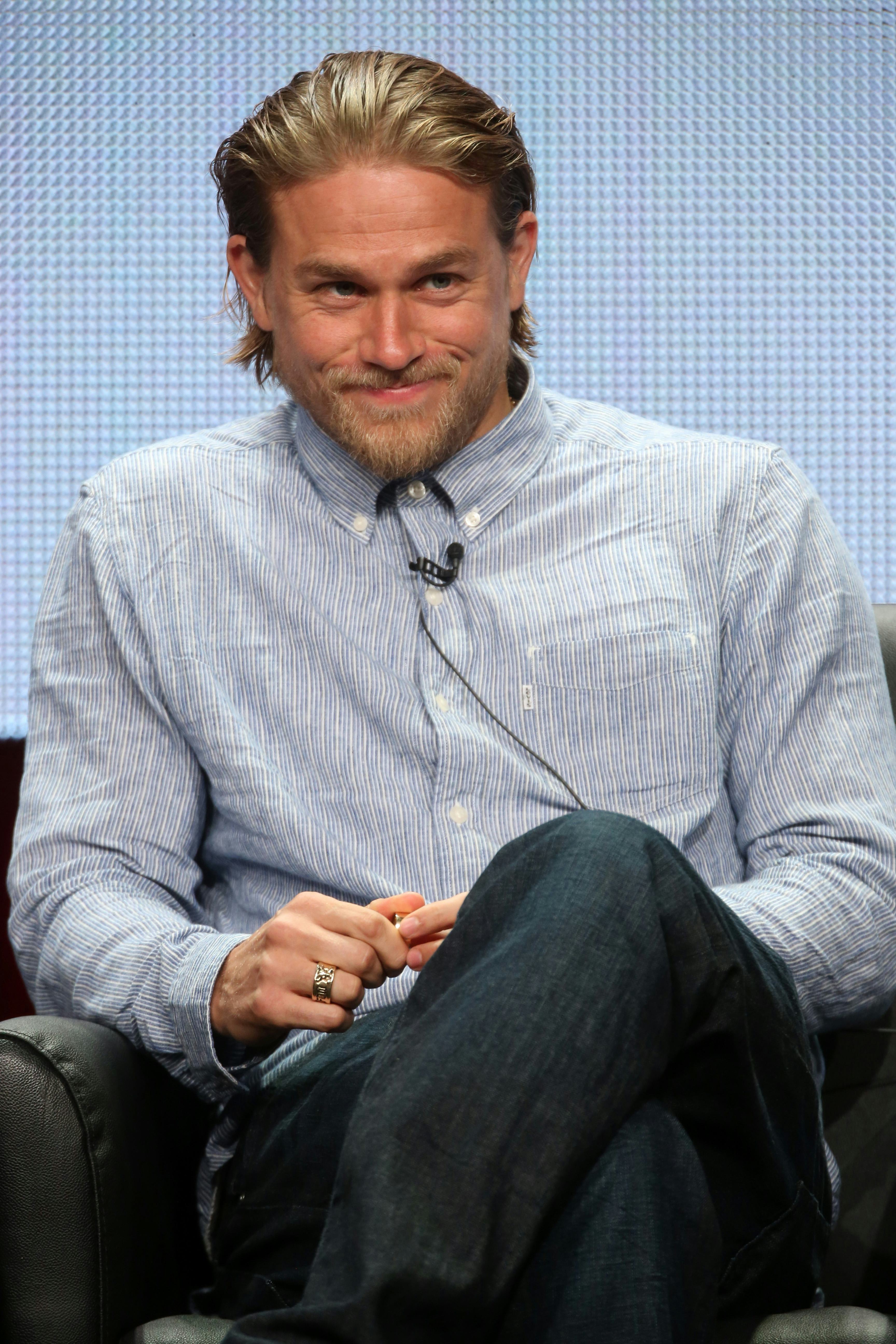 Charlie Hunnam Vs. Jax Teller From 'Sons Of Anarchy': One Of These ...