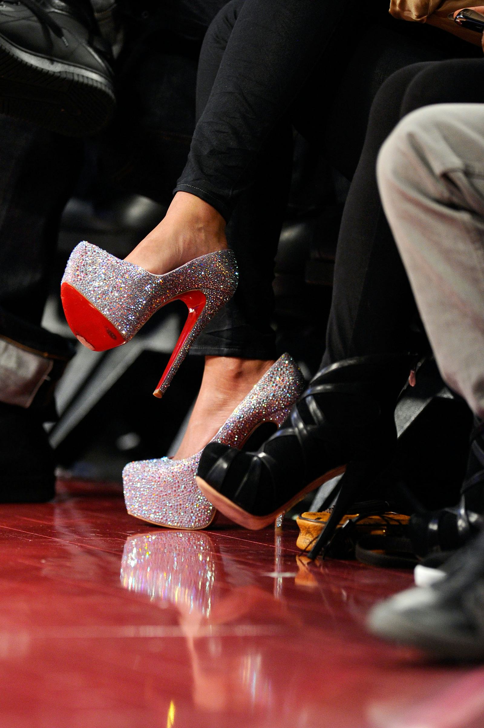 Diy Christian Louboutin Daffodile Strass Heels For Only 40 Bucks Are Super Impressive