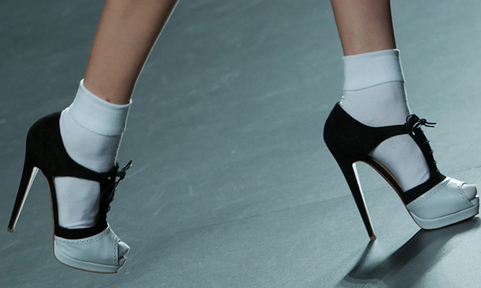 Heels Socks Rope 6 Socks With Heels Photos That Prove It's A Totally Acceptable Footwear ...