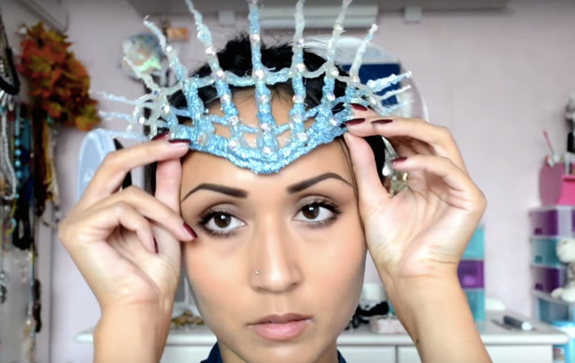 7 DIY Crown Tutorials To Make Yourself Royalty In A Snap