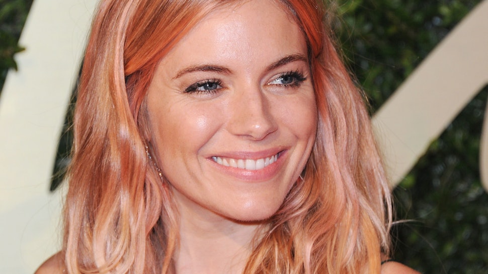 Sienna Miller Dyes Her Hair Rose Gold Plus 3 Other Off Beat