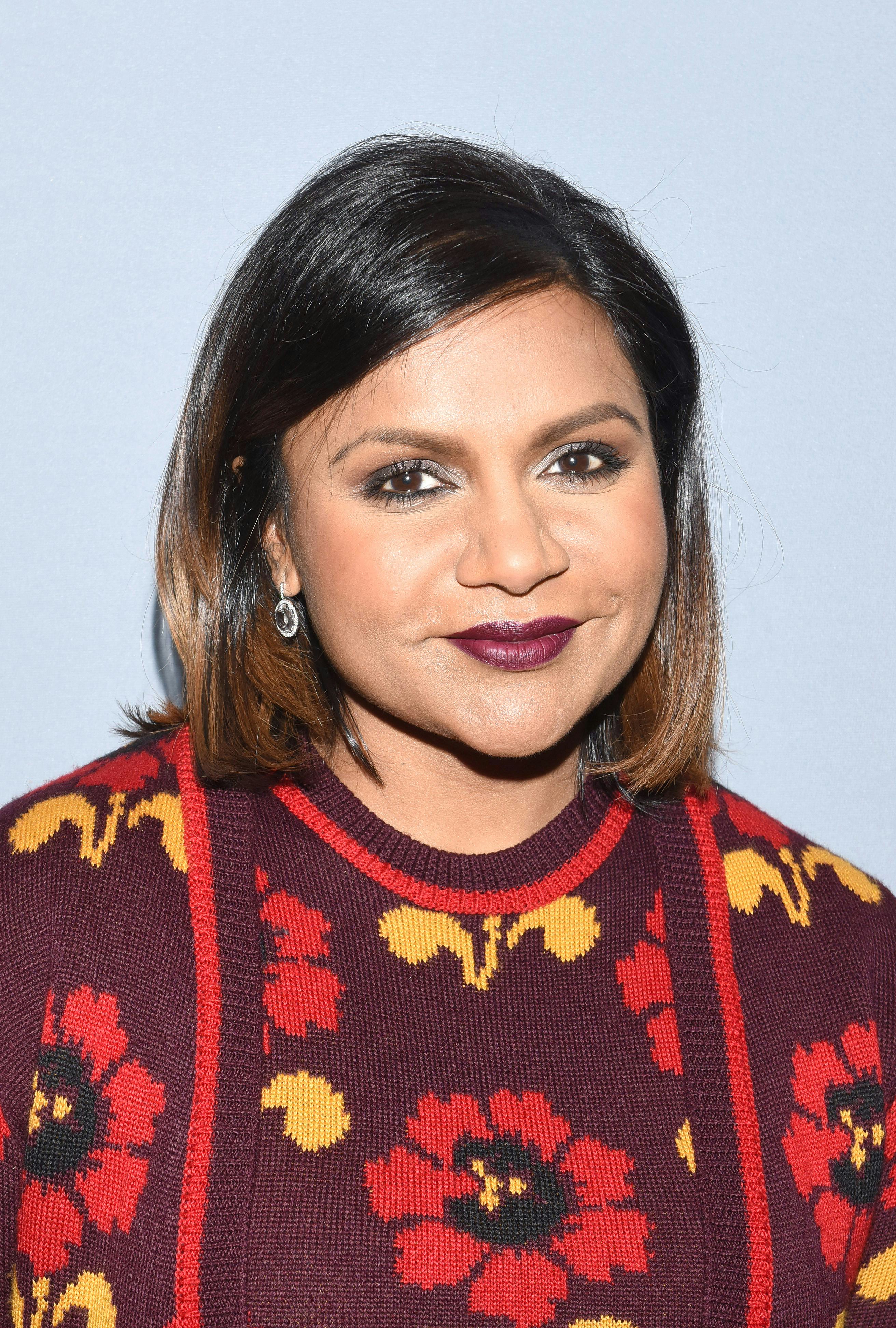 Mindy Kaling Instagrammed Her Red Carpet Prep & Totally Kept It Real ...