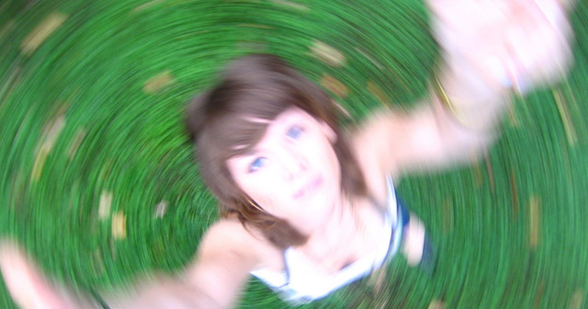 Why Do I Get Dizzy When I Stand Up 5 Weird Bodily Sensations Explained why-do-i-get-dizzy-when-i-stand-up-5-weird-bodily-sensations-explained