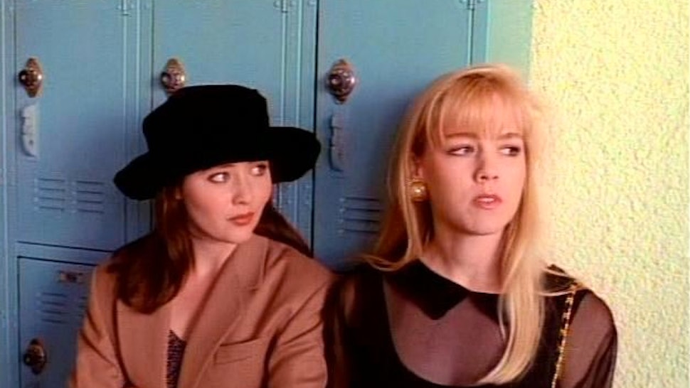 21 Style Lessons From Beverly Hills 90210 That Still Influence