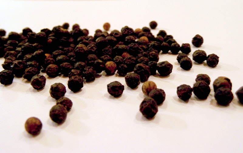 Use Black Pepper For Hair & Skin That Tingles With Healthy Excitement