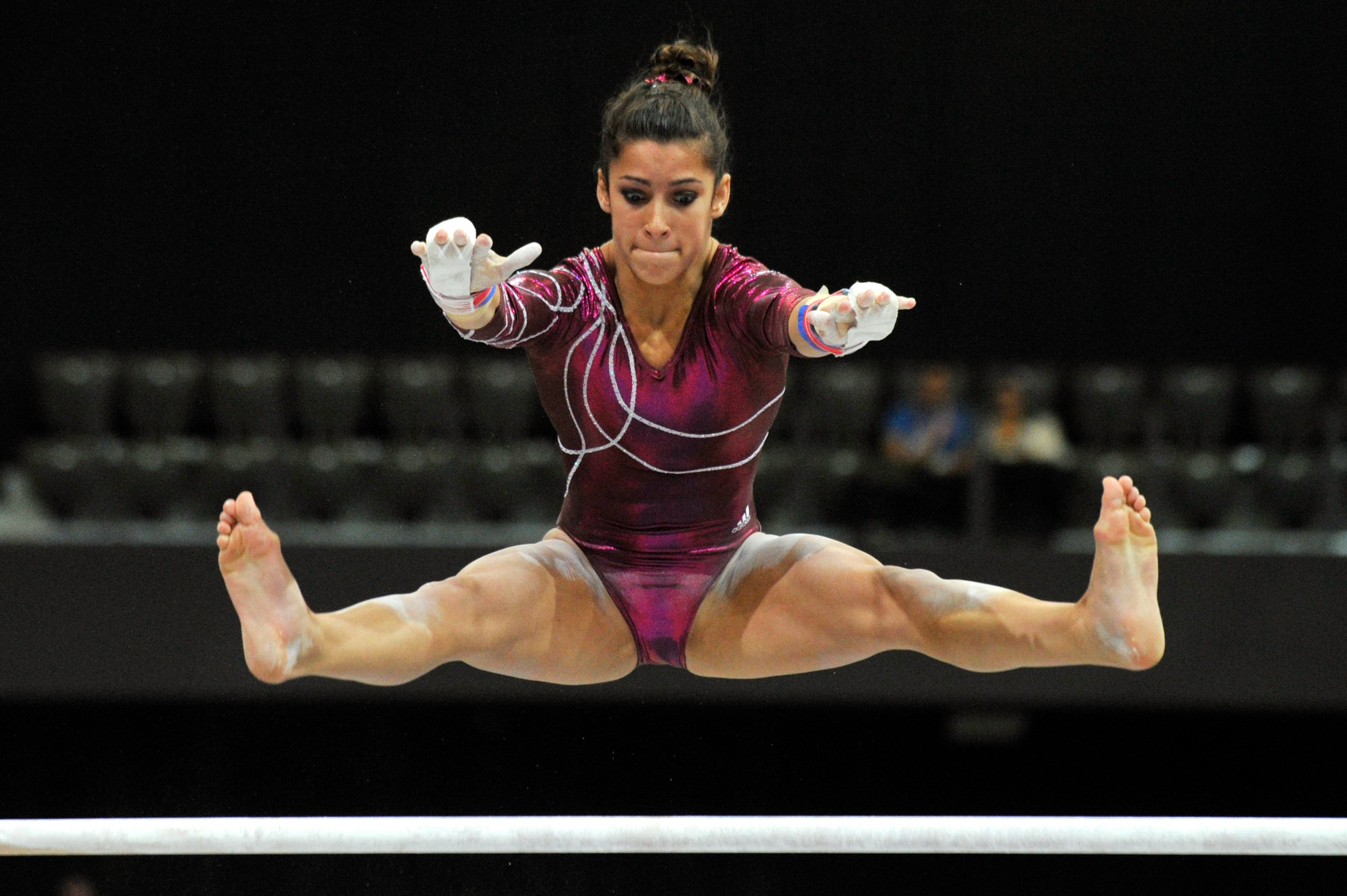 This Throwback Aly Raisman Floor Routine Proves She Was Always A Star —  VIDEO