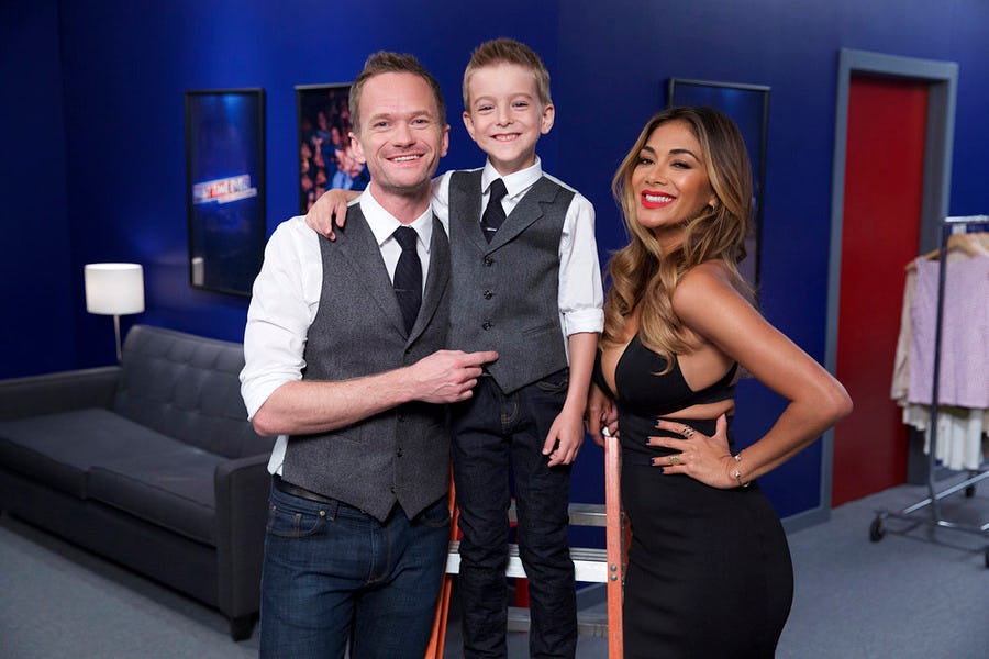 Neil patrick harris. Neil patrick harris. Патрик харрис. Лучшее время с нилом патриком харрисом телепередача. Neil patrick harris.