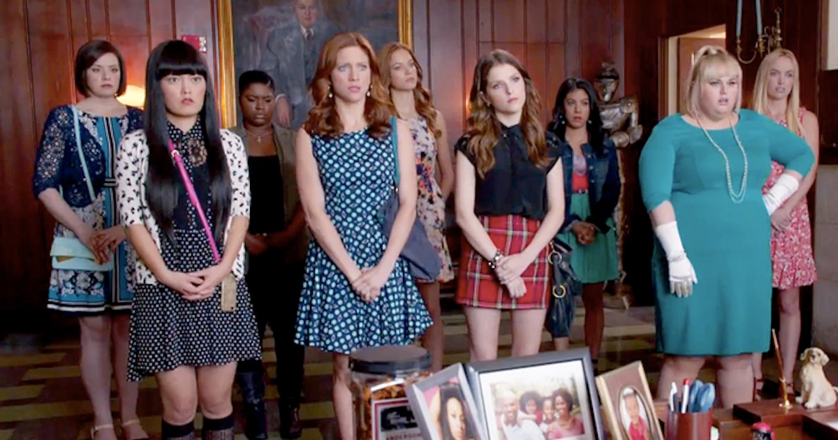 Pitch Perfect 2 Super Bowl Trailer Premieres Even The Green Bay Packers Are On Board