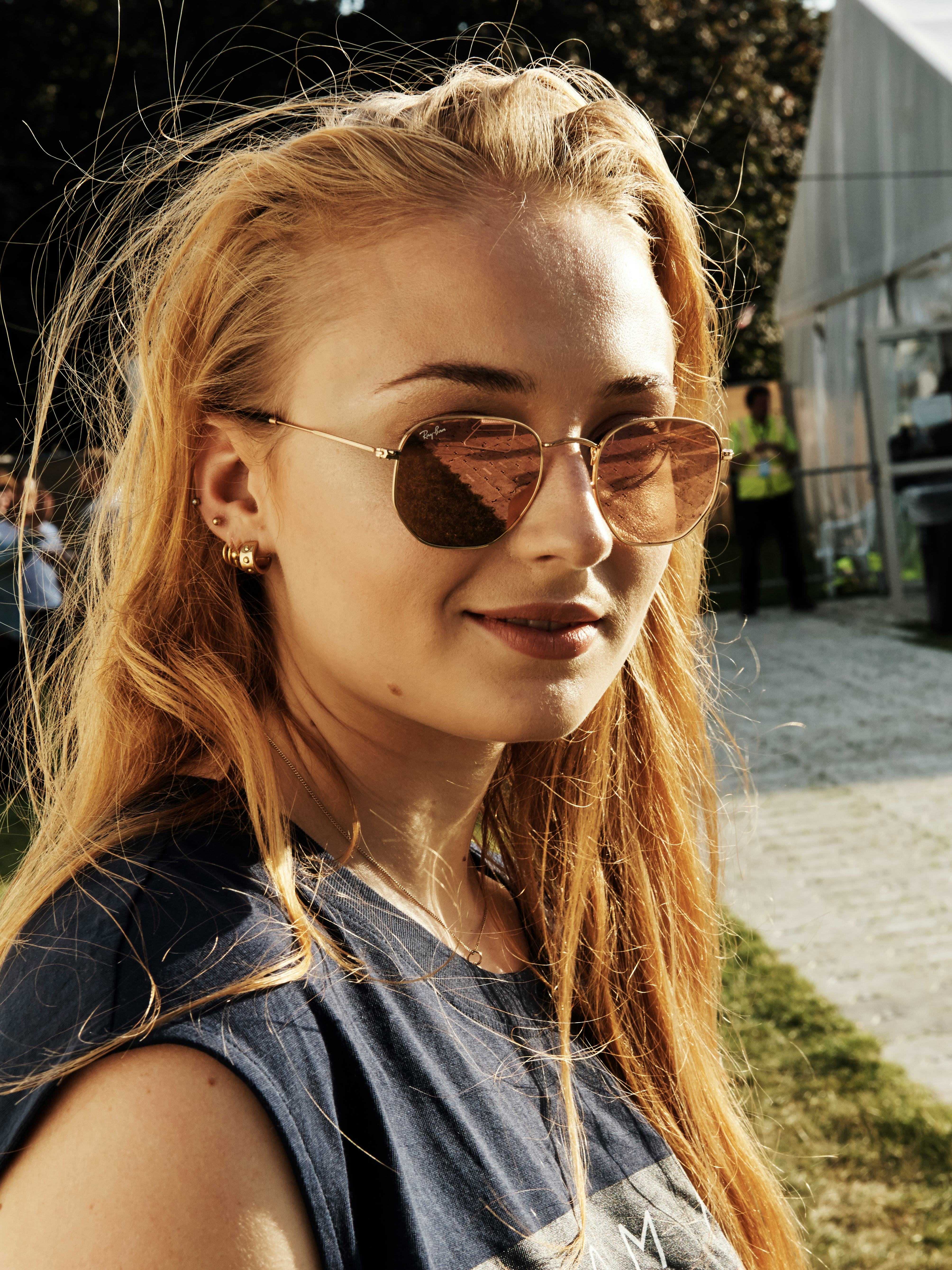 Sophie Turner Goes Platinum Blonde Leaves Behind Her Signature