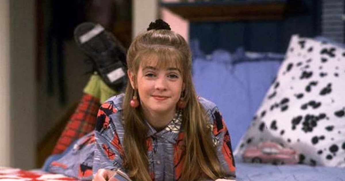 9 TV Shows From The '90s & The Books To Read If You Love Them