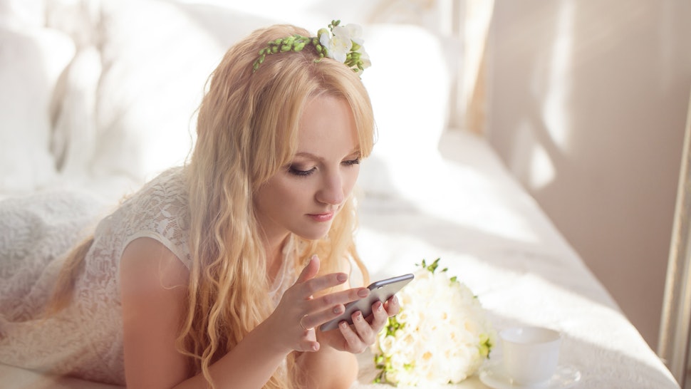 Raya Dating App Is Like Tinder For Famous People — And It ...