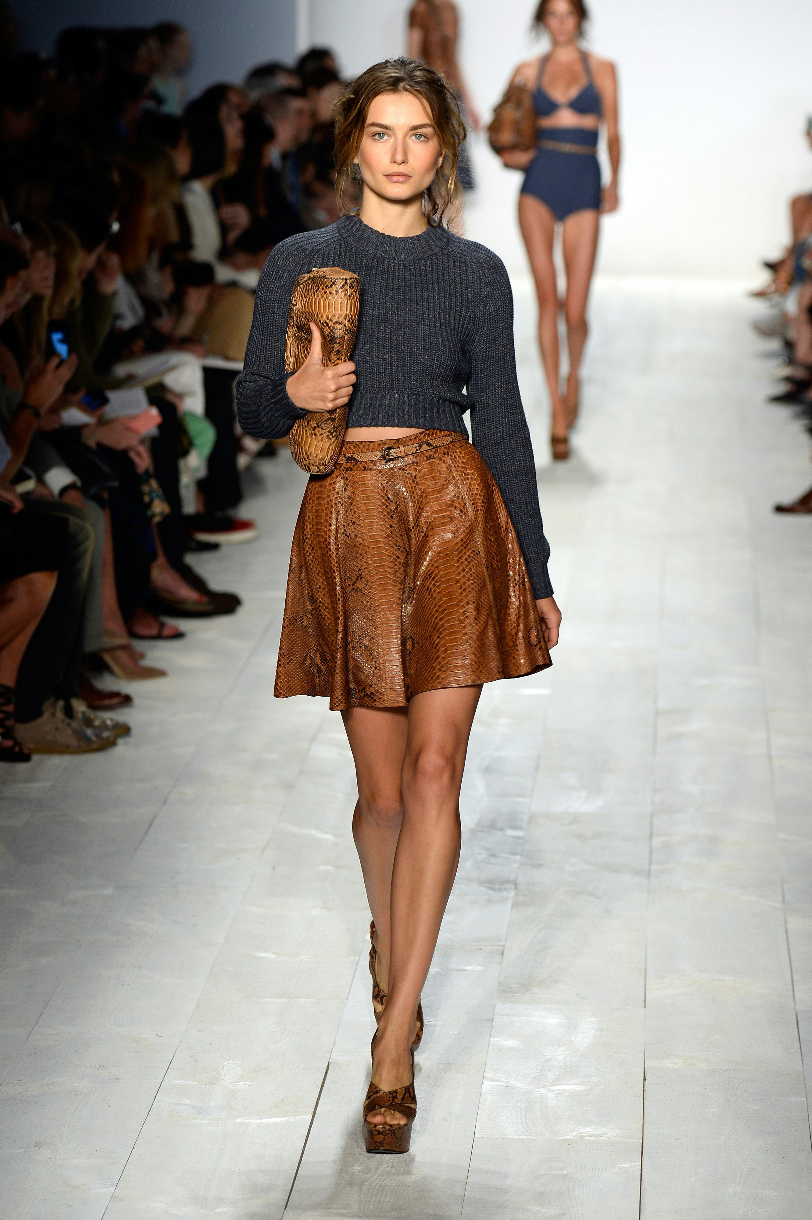 How to Wear Crop Tops Even When It's Really Cold Outside