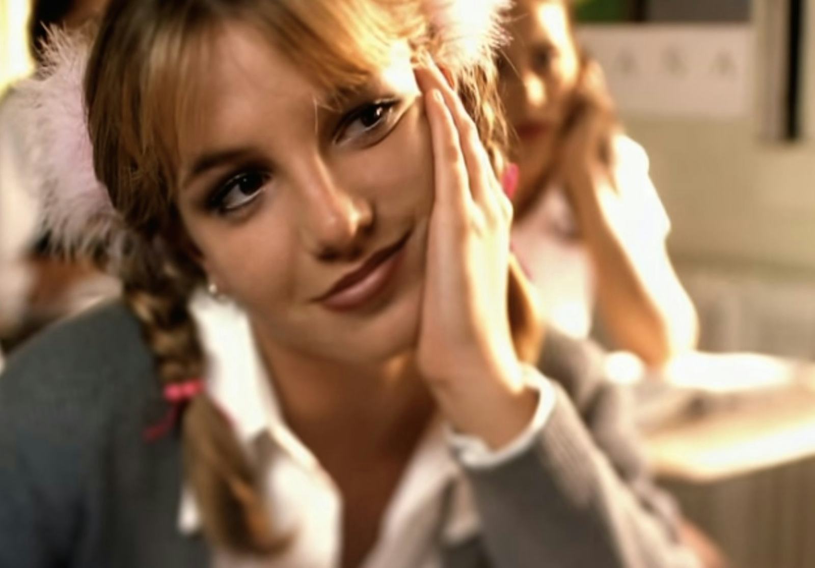 9 Things Every 90s Britney Spears Fan Will Understand Because She Taught Us All How To Grow Up