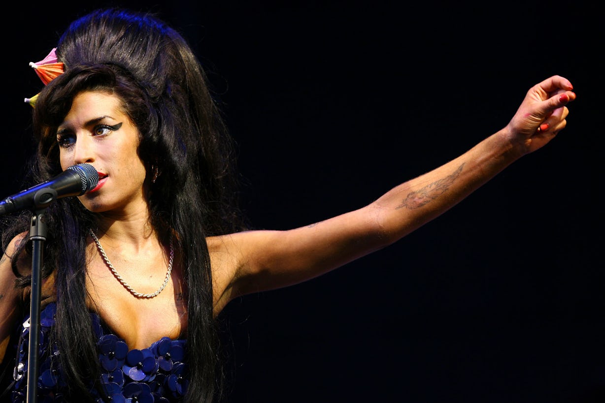 7 Touching Amy Winehouse Documentary Trailer Moments That Prove 'Amy