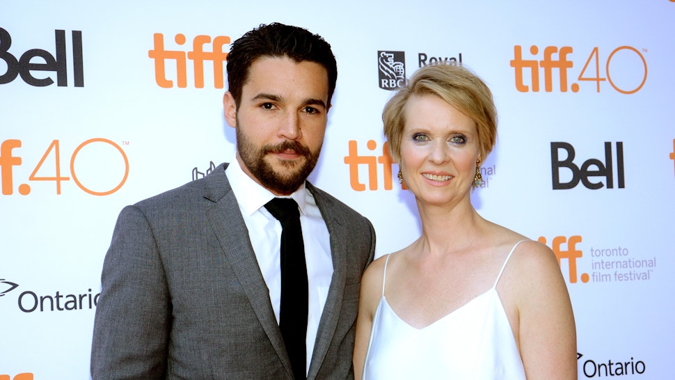 30+ Cynthia Nixon House Gif