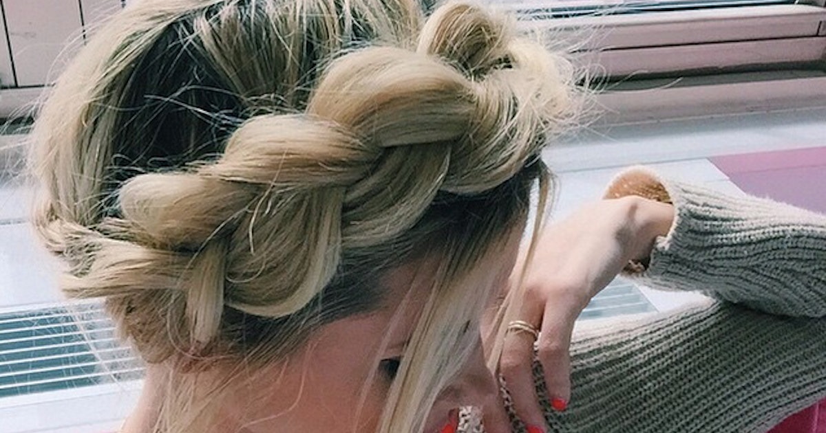 7 Easy Prom Hairstyles You Can Diy At Home Before The Big Dance