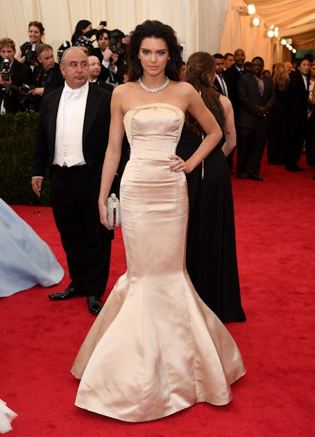 What Happened to Kendall Jenner's Hair at the Met Gala? We Have Some ...