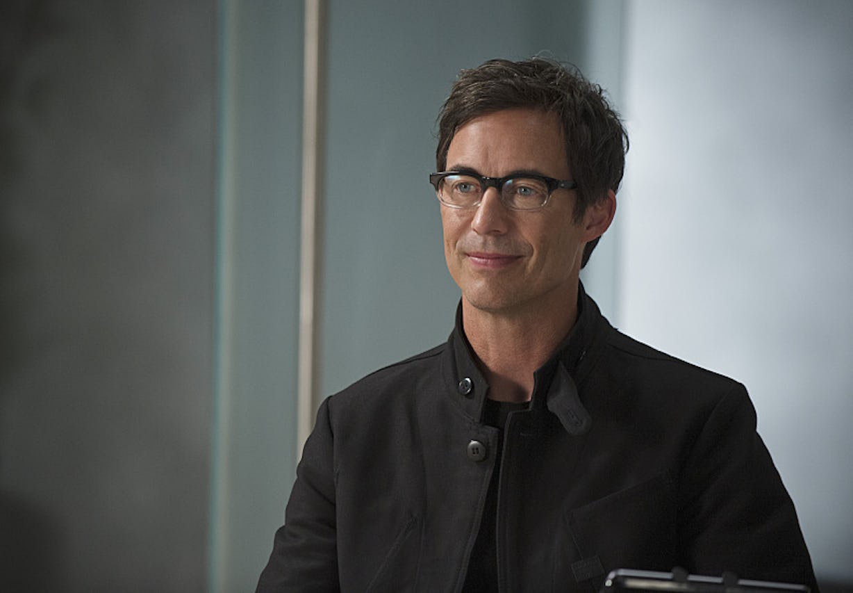Who Is Harrison Wells on 'The Flash'? Maybe He's Not the Secret Villain ...