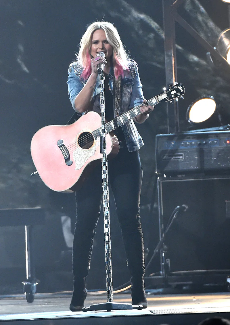 Miranda Lambert Won Female Vocalist Of The Year At The Cmas Miranda Lambert Won Female Vocalist Of The Year At The Cmas
