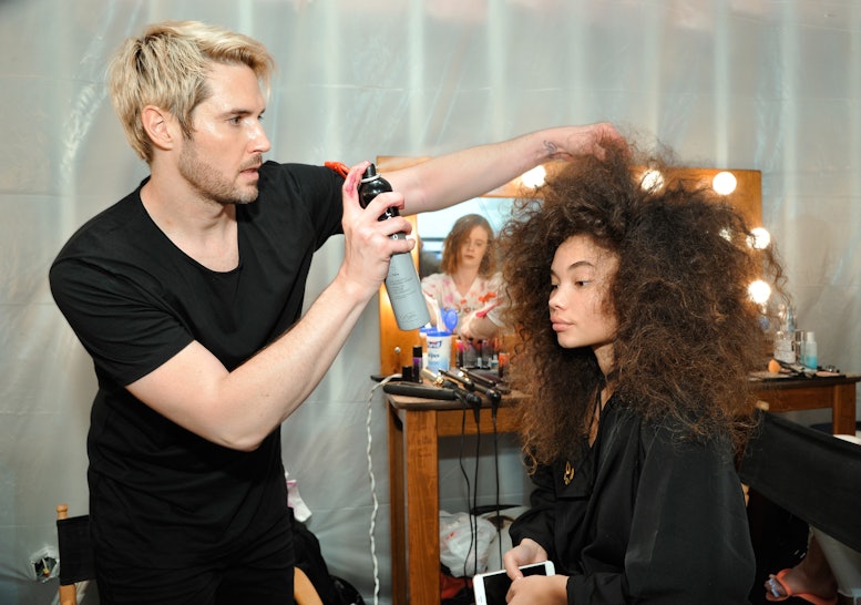 9 Things You Should Never Say To Your Hairstylist According To