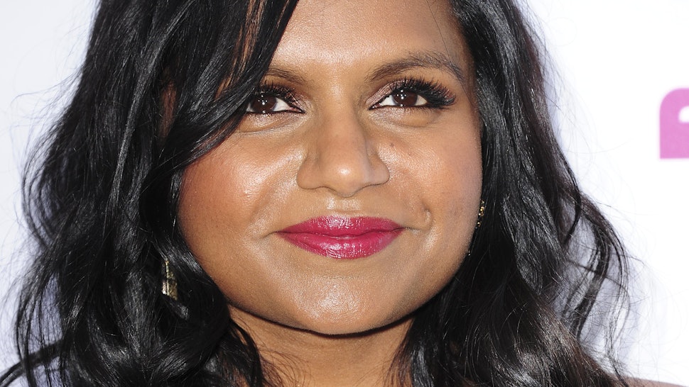 Mindy Kaling S Chin Length Bob Is The Perfect Cut For Summer S