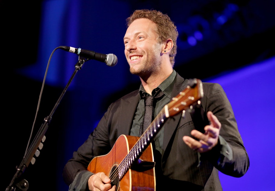 Who Is Chris Martin Dating The Coldplay Frontman Might Still Be With His Summer Love