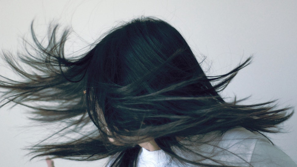 7 Reasons To Stop Plucking Gray Hairs Because There Are Literally