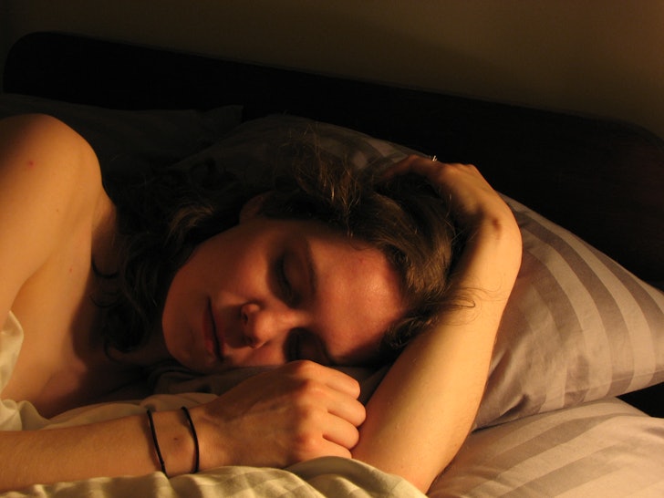 Night Sleeping Cheating Sex - What Do Dreams About Sex Mean? Your 27 Most Common Sex Dreams ...