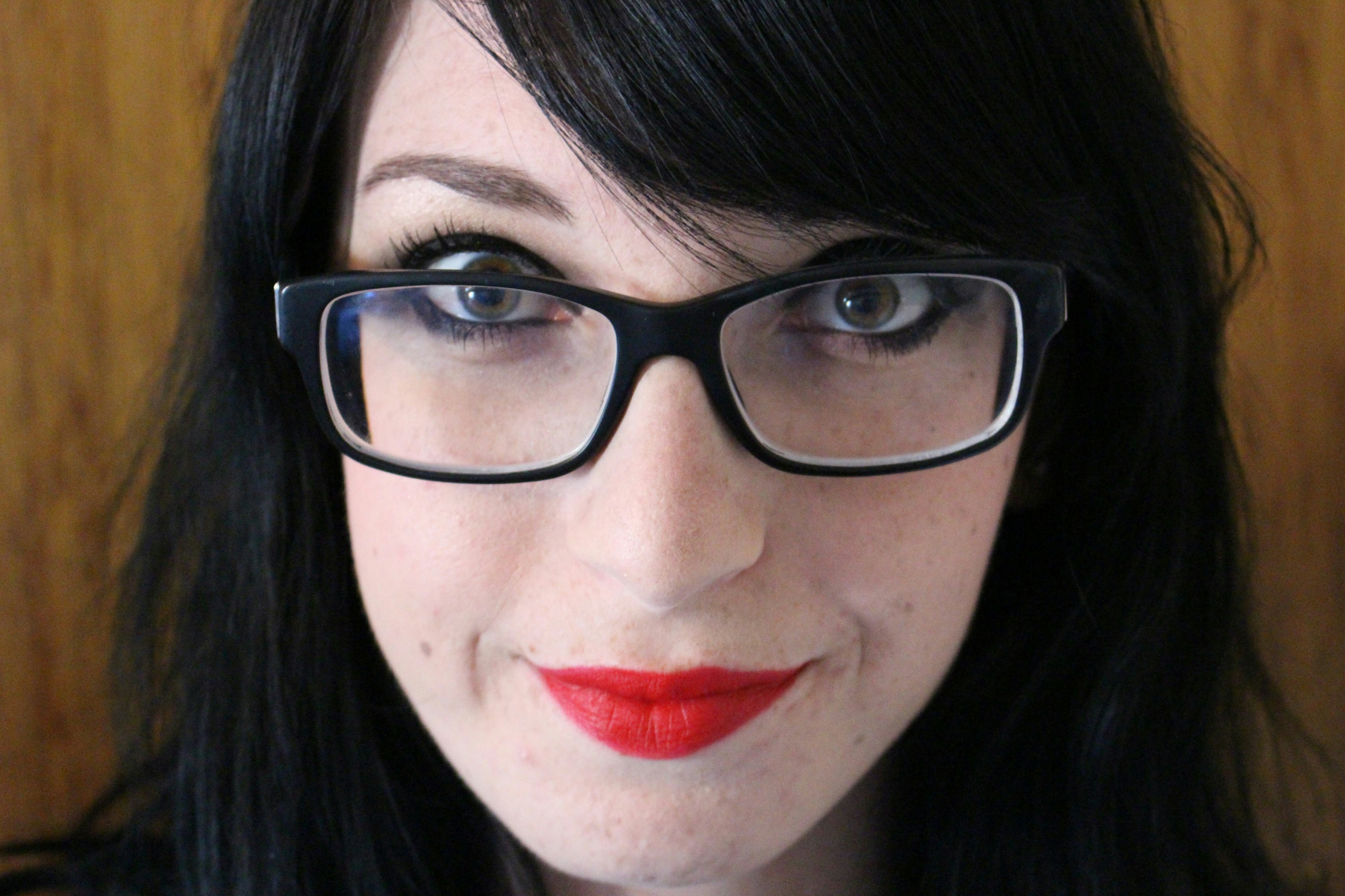 3 Makeup For Glasses Ideas For Everything From A Chic Day At The Office