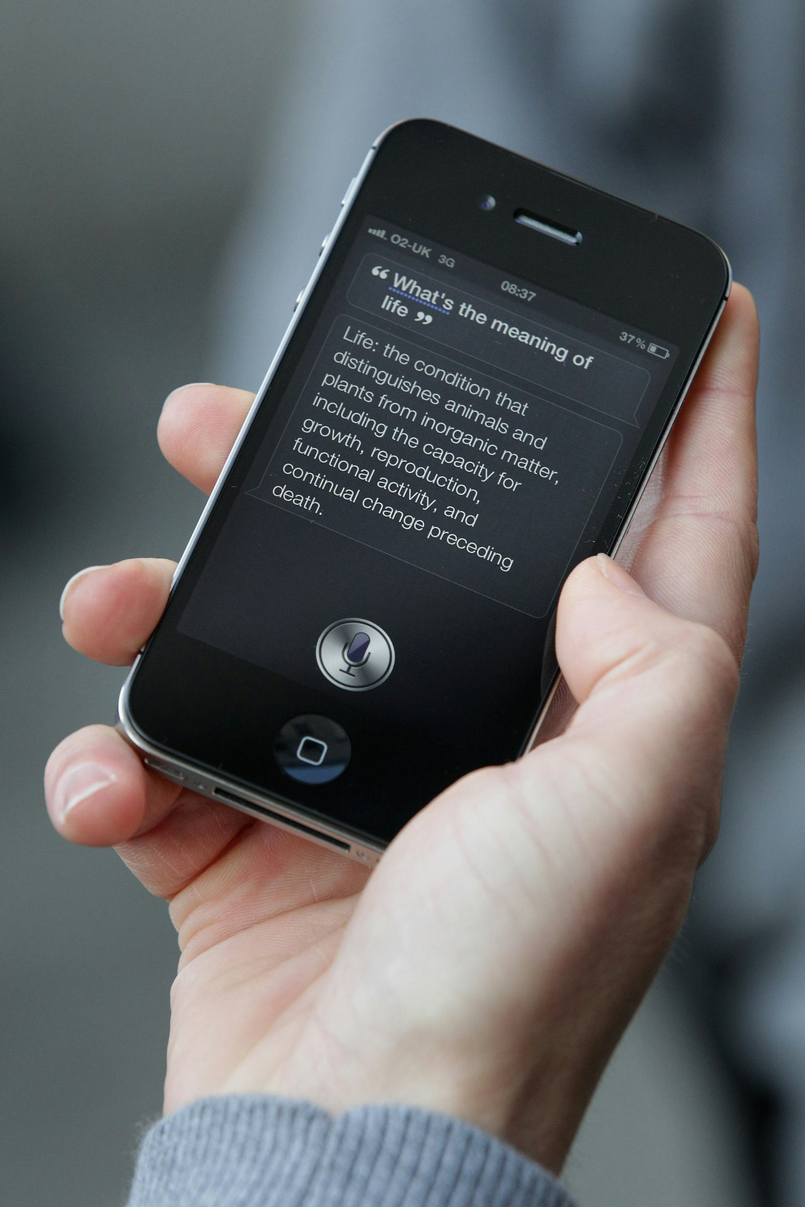 Murder Suspect Allegedly Asked Siri Where To Hide A Dead Body, So She