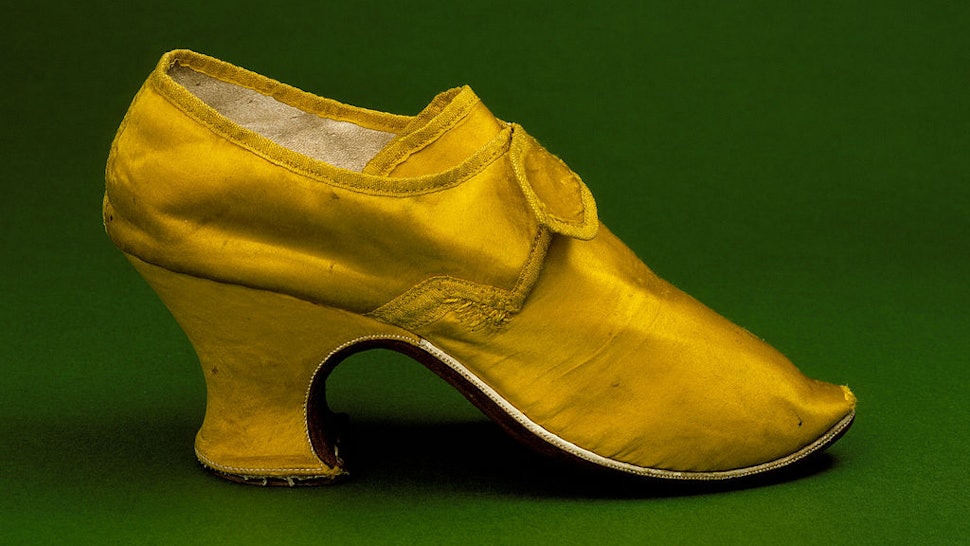A Short History Of High Heels, From Ancient Greece To Carrie Bradshaw