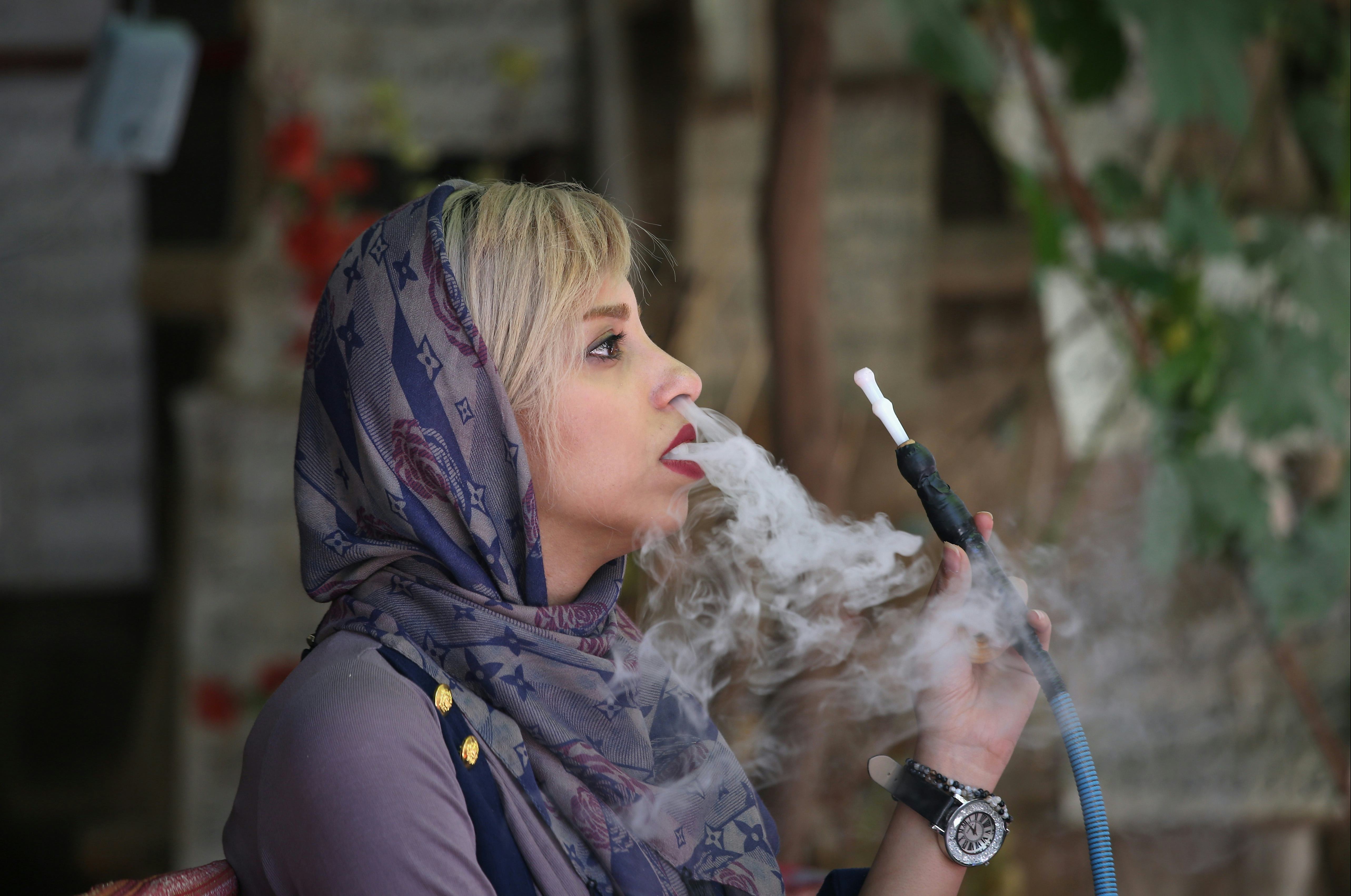 Hookah Is Worse Than Cigarettes, So Take It Easy On The Flavored Smoke