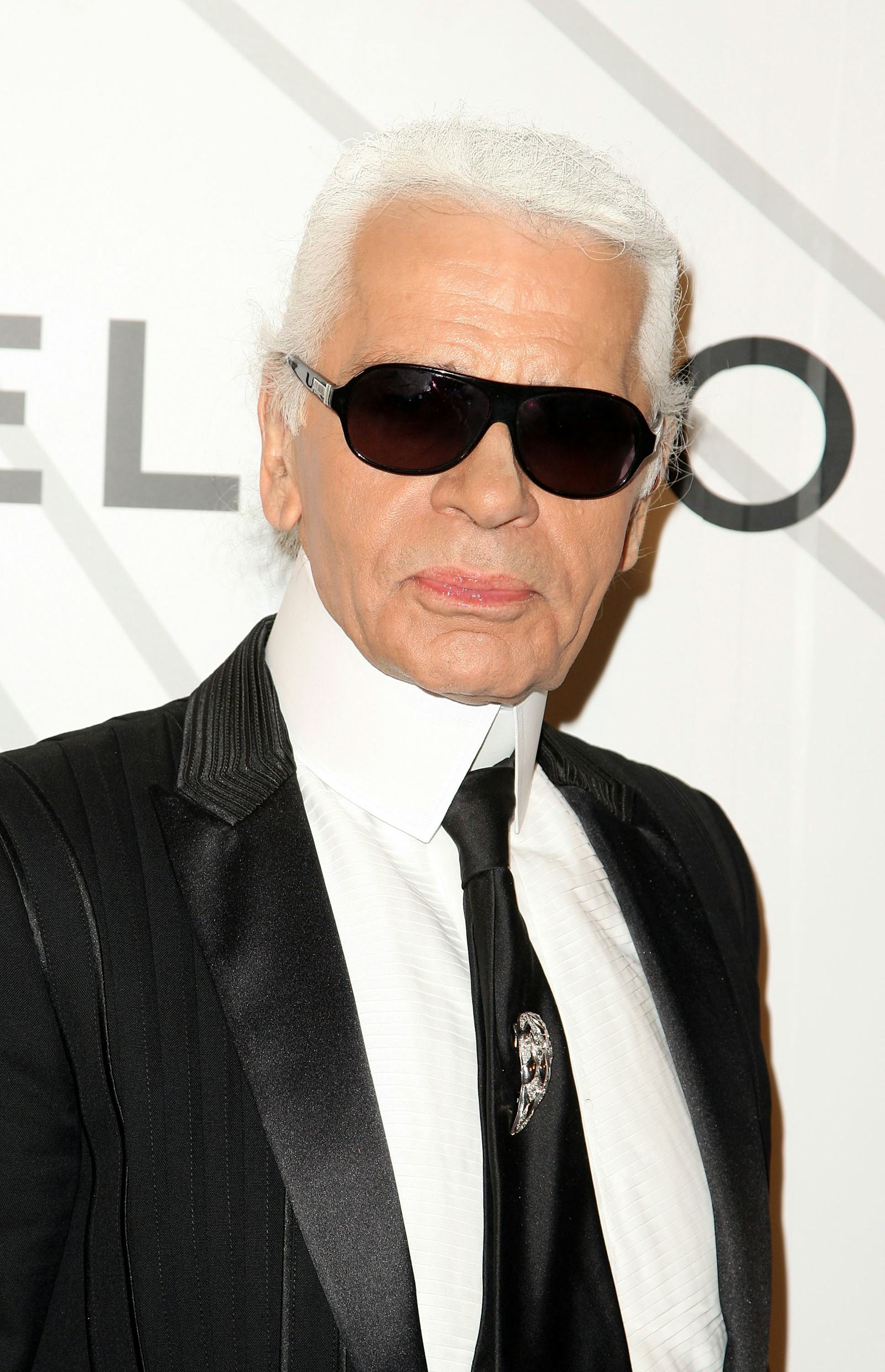 Karl Lagerfeld is Getting Sued For Making “Fat” Comments