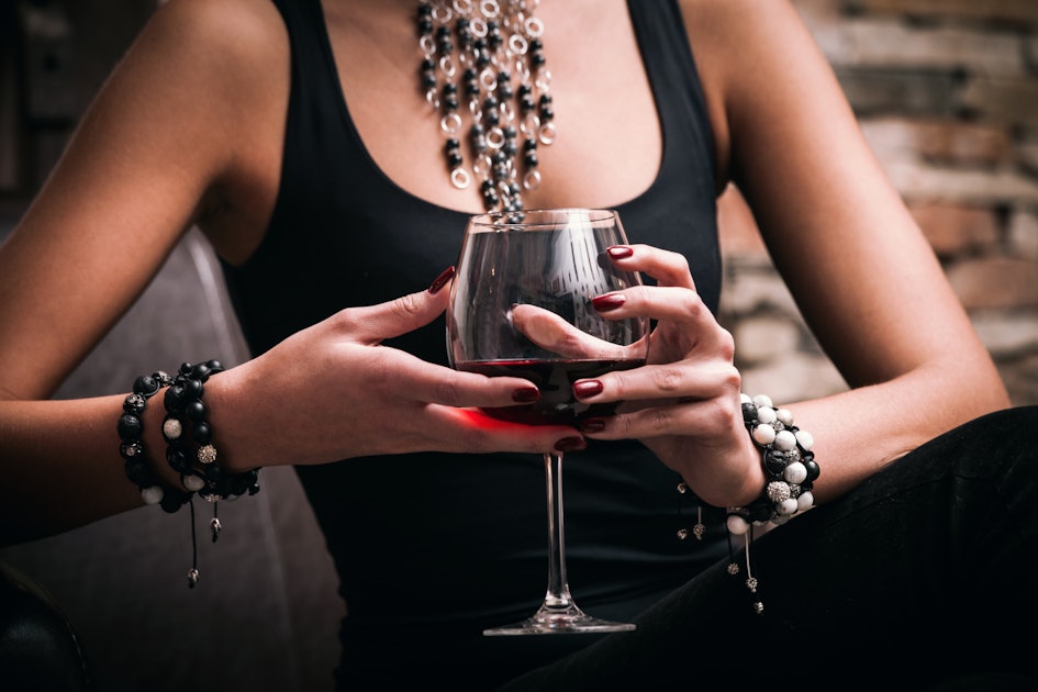 5 Signs You're Allergic To Wine, Which Is Sadly A Thing