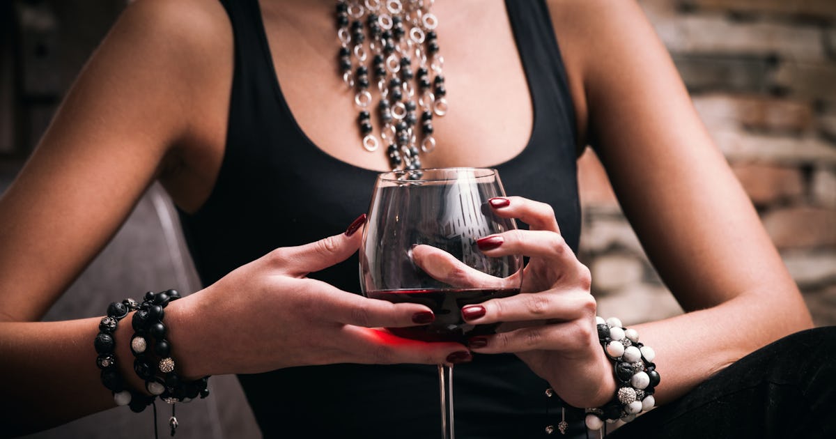 5 Signs You're Allergic To Wine, Which Is Sadly A Thing
