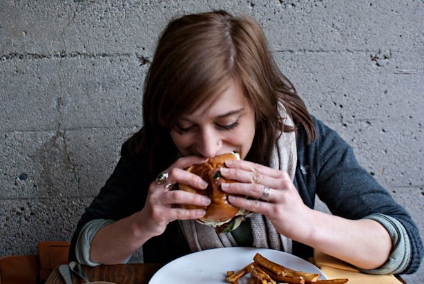 18 Things To Know About Dating A Foodie, Because Breakfast Isn't Too ...