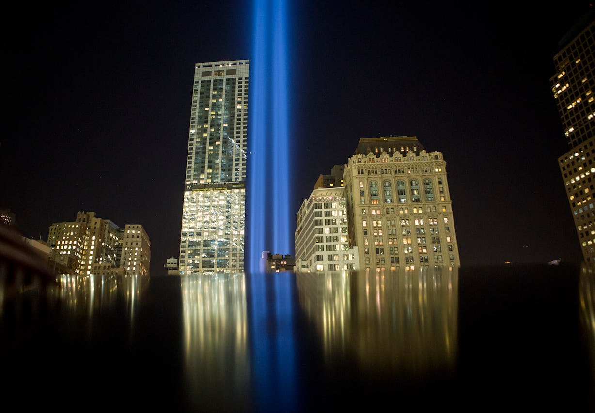 These 4 Iconic 9/11 Photos Have Stories Behind Them That Are Necessary ...