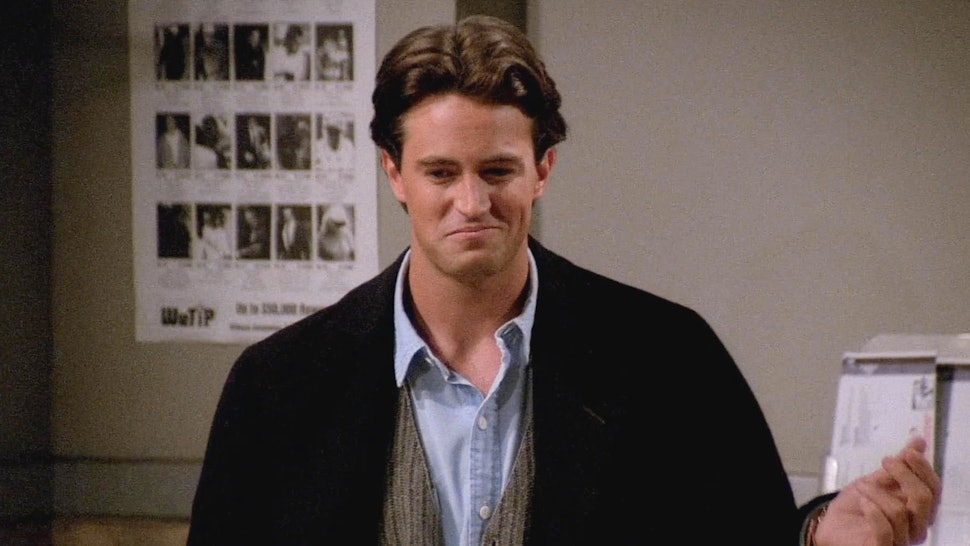 Chandler's 11 Most Inspiring 'Friends' Moments Prove He Was Deeper Than ...