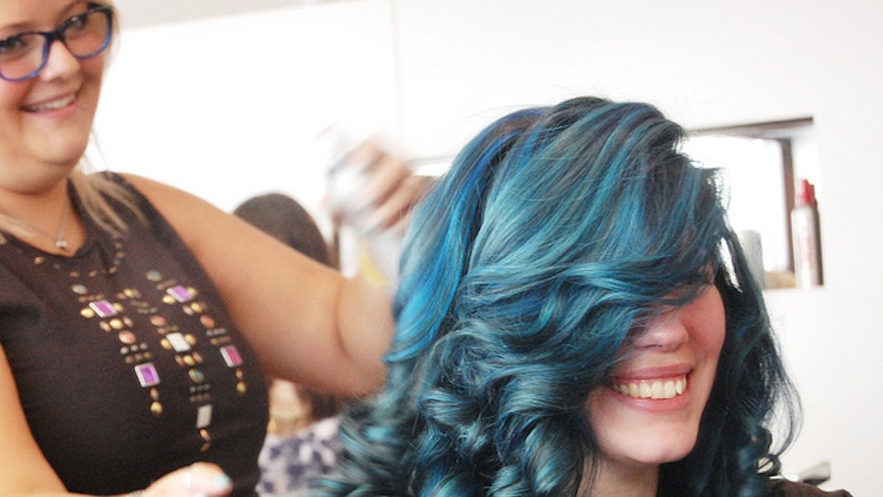 15 Things That Happen When You Have Weird Colored Hair